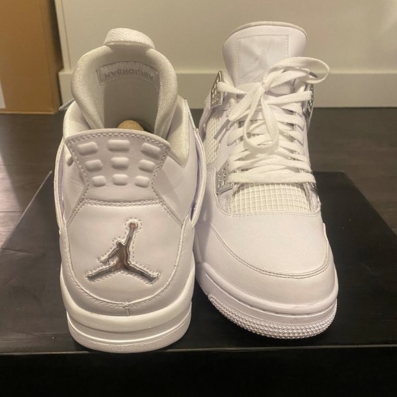 White Air Jordan Retro 4 Mens Sneakers - Picture 4 of 10